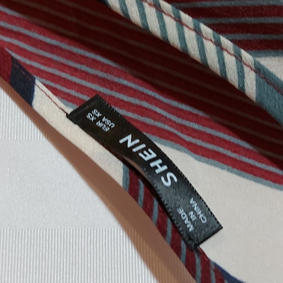 SHEIN STRIPED CROP TOP NWOT! - Picture 2 of 4